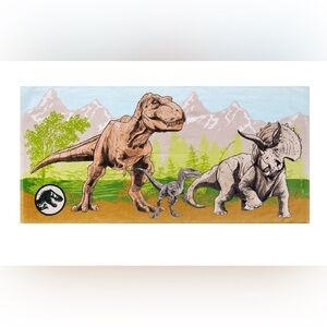 NEW Jurassic World Beach Towel, 28in W x 58in L, 100% Cotton